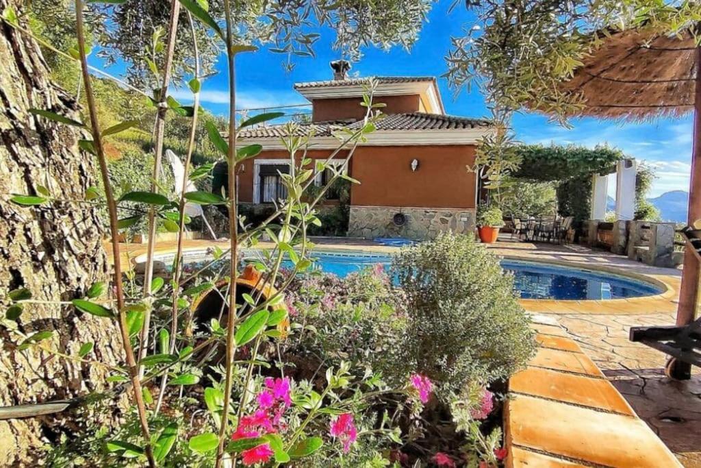 Casa La Roca Villa เอลกัสตอร์ ภายนอก รูปภาพ