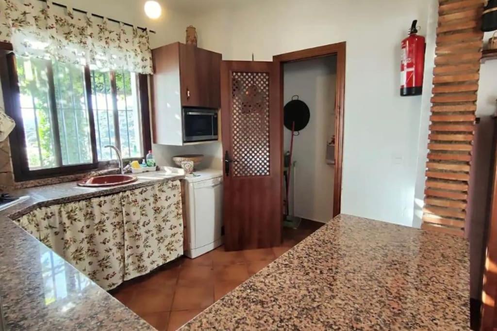 Casa La Roca Villa เอลกัสตอร์ ภายนอก รูปภาพ