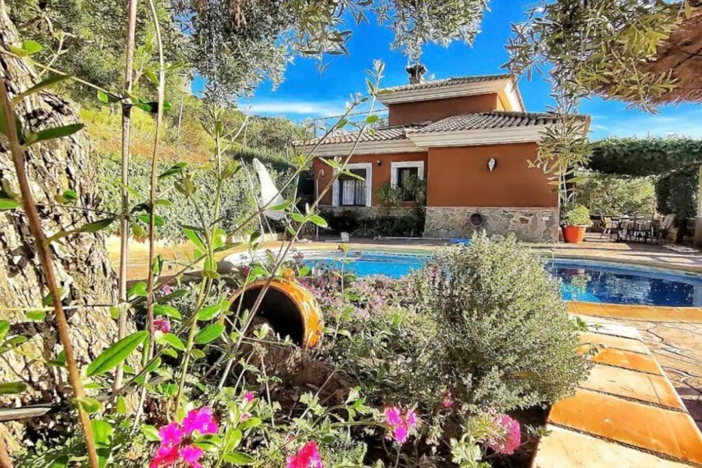 Casa La Roca Villa เอลกัสตอร์ ภายนอก รูปภาพ